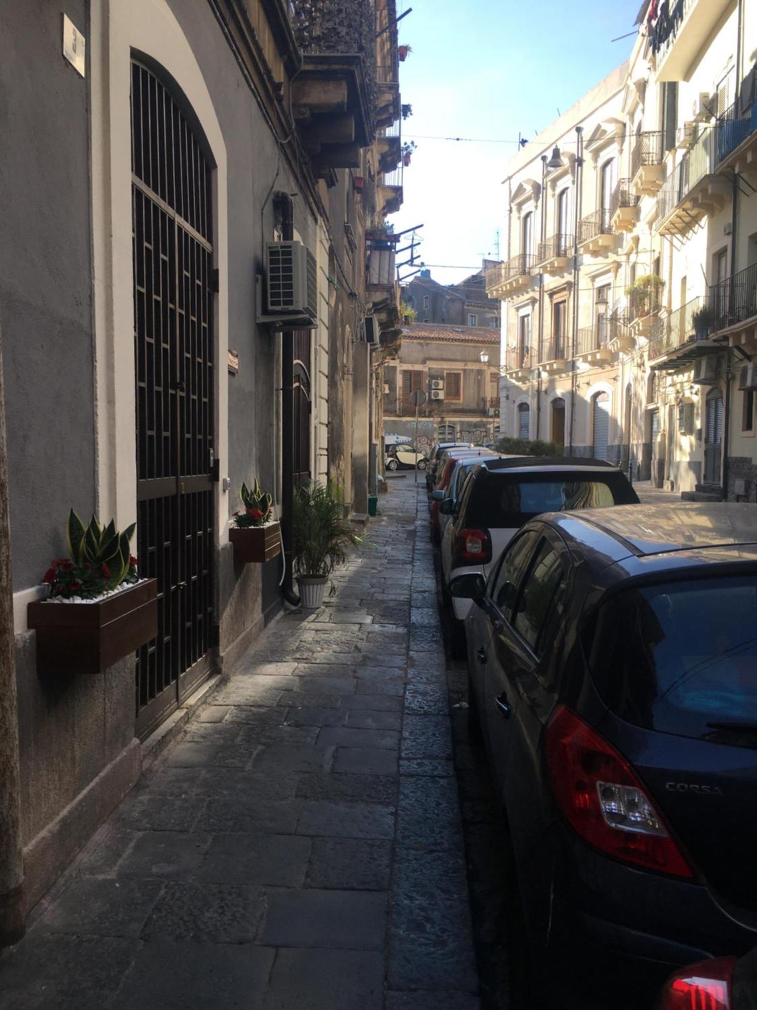 Villa Welcoming House Aeroporto di Catania Fontana Rossa Esterno foto